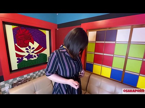 ❤️ Puttana giapponese con grandi tette si masturba con sex toys e ha un orgasmo. Parla in un'intervista della sua esperienza di scopata. Tette enormi e figa pelosa che geme forte. Osakaporn Video di sesso al it.hqpornvideos.ru ❌❤