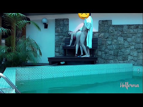 ❤️ Il capo invita la cameriera alla piscina, ma non poteva resistere a un caldo Video di sesso al it.hqpornvideos.ru ❌❤