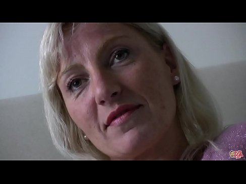 ❤️ La madre che abbiamo tutti scopato ... Signora, si comporti bene! Video di sesso al it.hqpornvideos.ru ❌❤